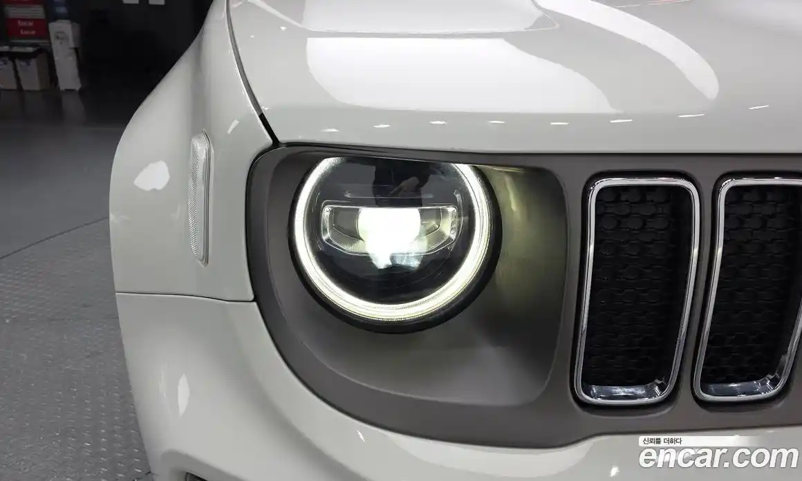 Jeep Renegade 2020 2.4 гидро в Москве № 1838351, фото 8