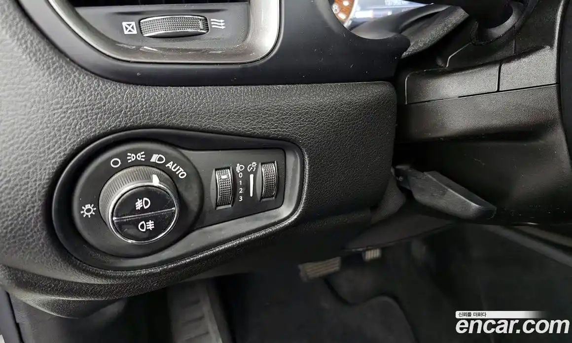 Jeep Renegade 2019 2.4 гидро в Москве № 1838422, фото 20
