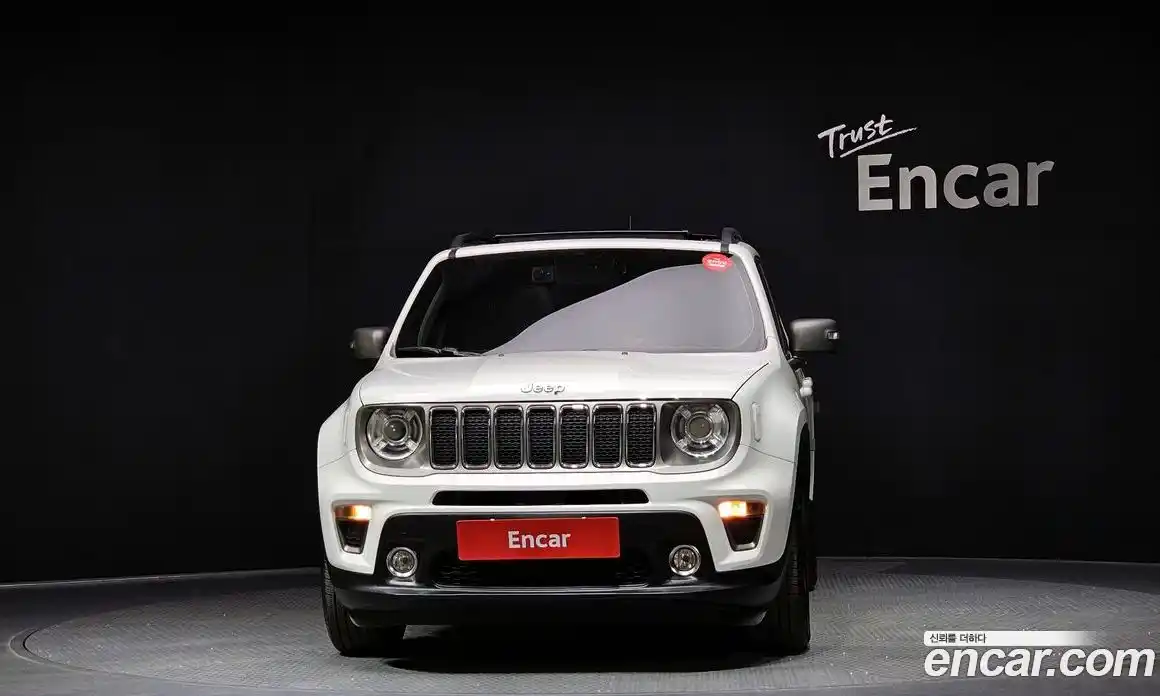 Jeep Renegade 2019 2.4 гидро в Москве № 1838422, фото 3