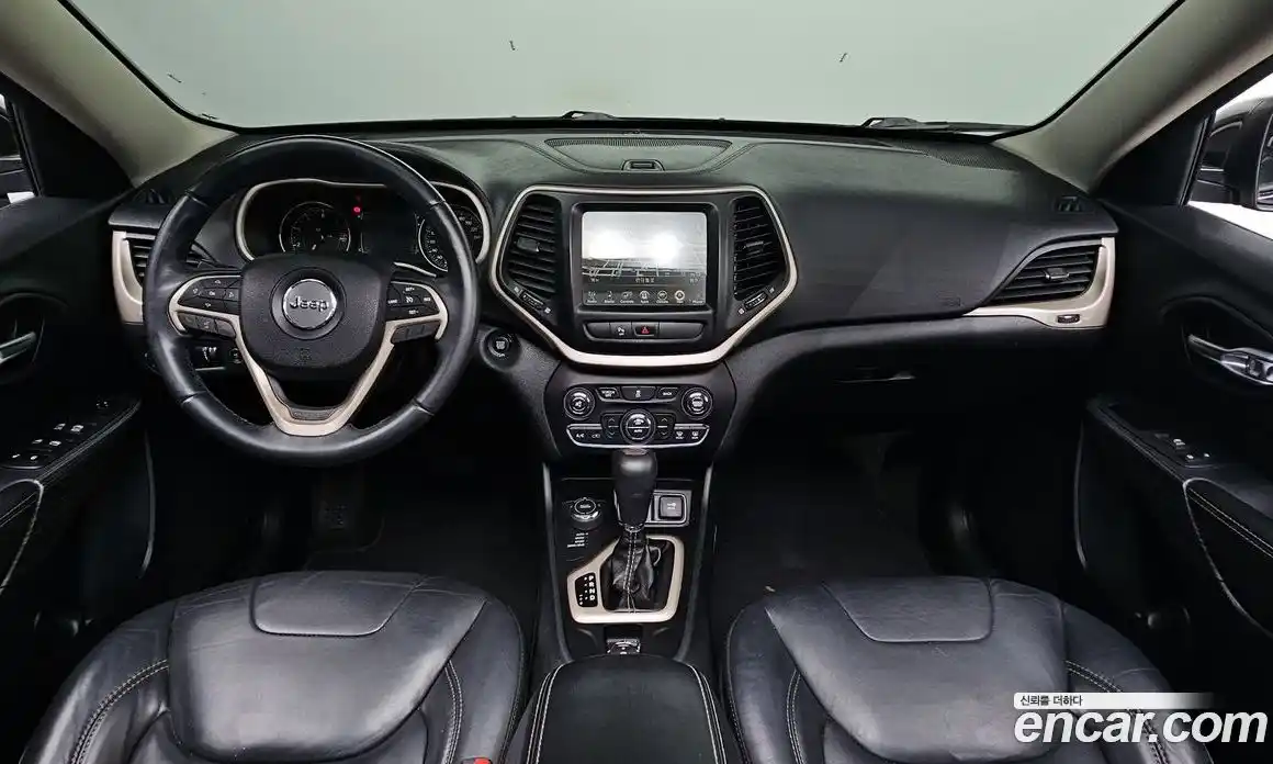 Jeep Cherokee 2016 2.4 гидро в Москве № 1838435, фото 7