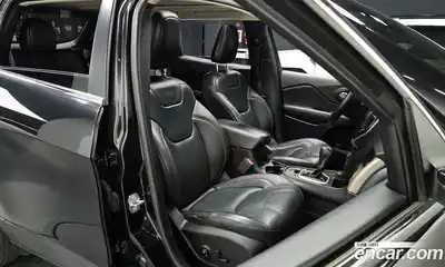Jeep Cherokee 2016 2.4 гидро в Москве № 1838435, миниатюра 10