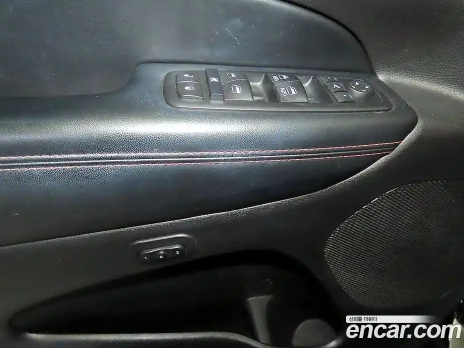 Jeep Cherokee 2016 3.0 гидро в Москве № 1838456, фото 13
