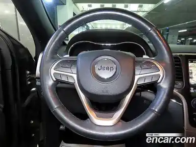 Jeep Cherokee 2016 3.0 гидро в Москве № 1838456, миниатюра 8