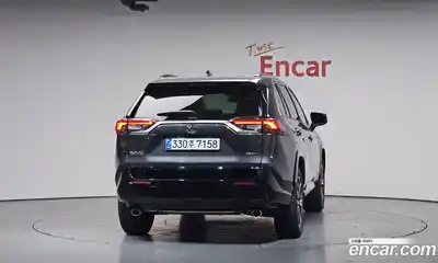 Toyota RAV4 2025 2.5 гидро в Москве № 1838473, миниатюра 3