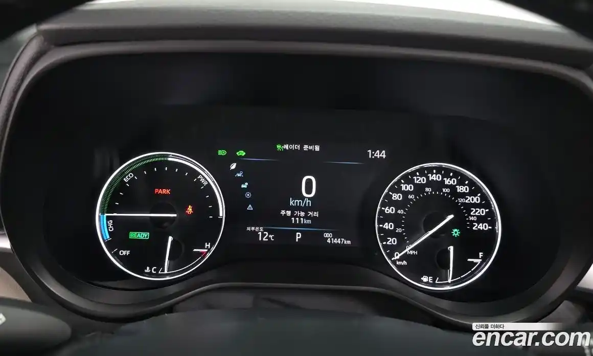 Toyota Sienna 2023 2.5 гидро в Москве № 1838491, фото 8