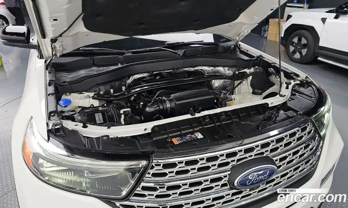Ford Explorer 2019 2.3 гидро в Москве № 1838728, фото 6