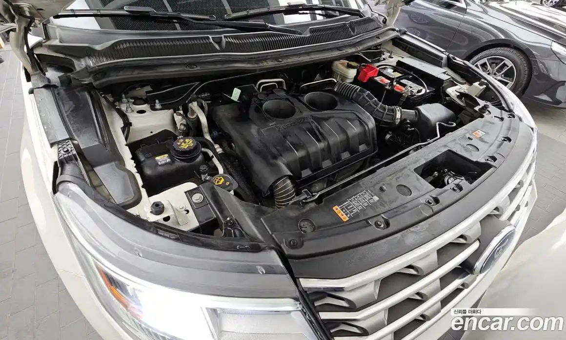 Ford Explorer 2017 2.3 гидро в Москве № 1838761, фото 6