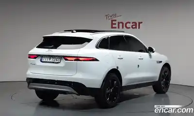 Jaguar F-Pace P 250 SE