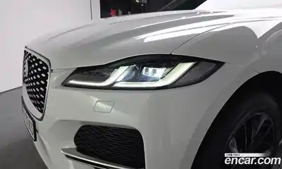 Jaguar F-Pace 2022 2.0 гидро в Москве № 1840419, миниатюра 7