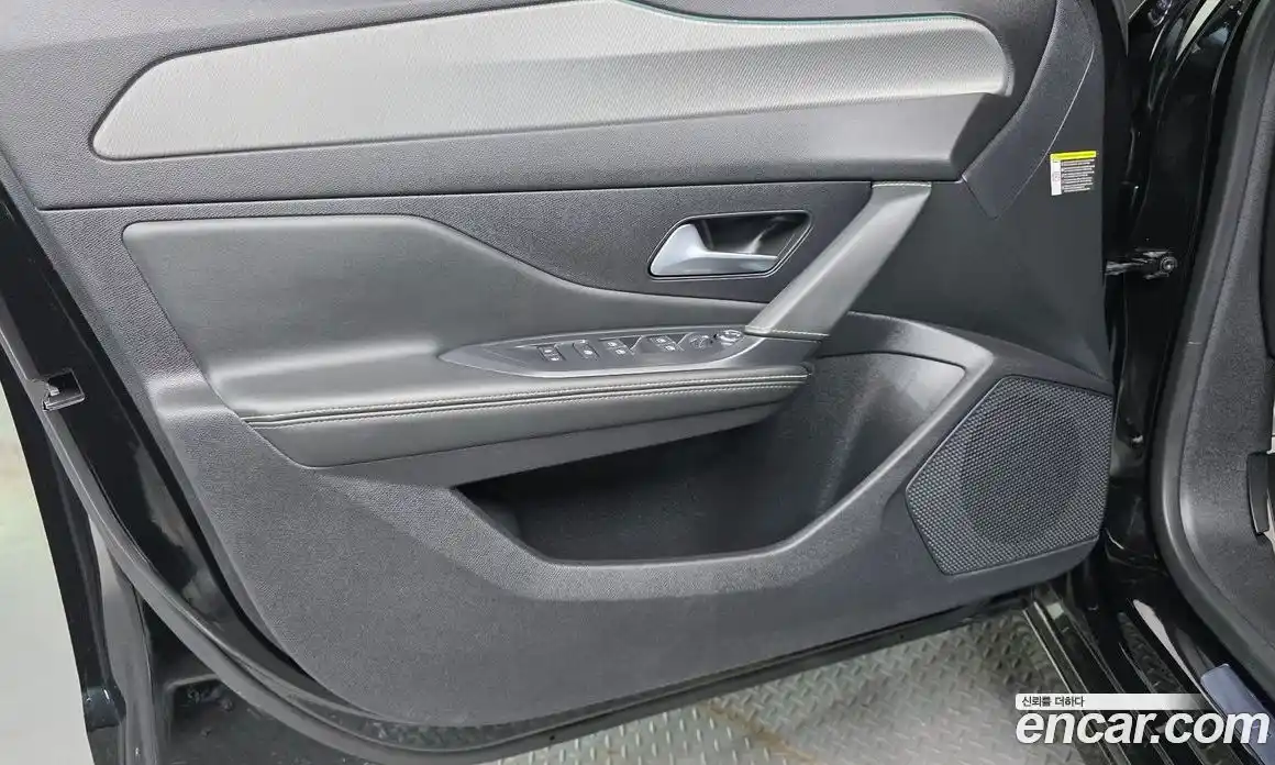 Peugeot 308 2022 1.5 гидро в Москве, фото 14