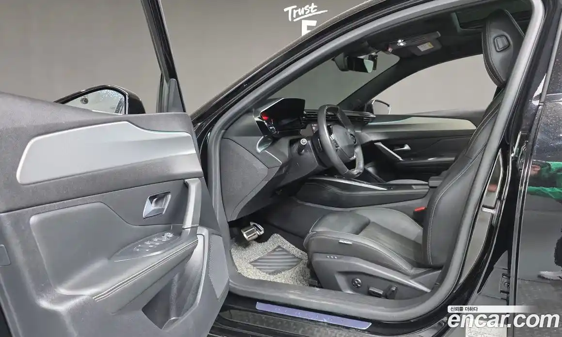 Peugeot 308 2022 1.5 гидро в Москве, фото 16