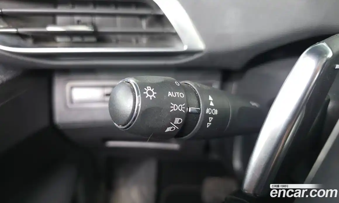 Peugeot 3008 2019 1.5 гидро в Москве, фото 28