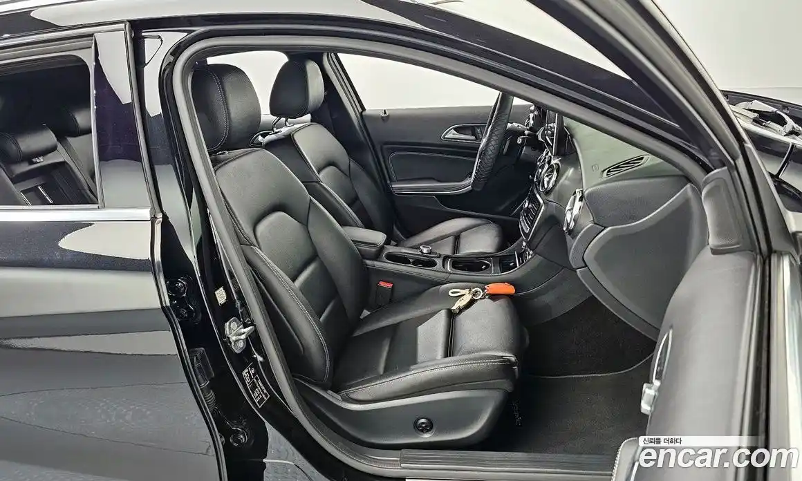 Mercedes-Benz GLA-Class 2019 2.0 гидро в Москве № 195547, фото 12