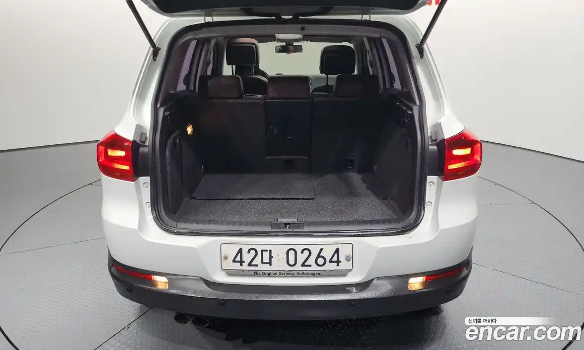 Volkswagen Tiguan 2015 2.0 гидро в Москве № 199196, фото 20