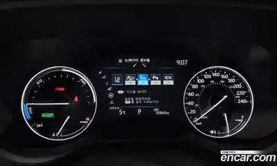 Toyota Sienna 2024 2.5 гидро в Москве № 199572, миниатюра 8