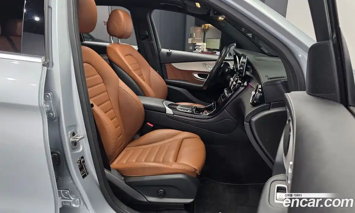Mercedes-Benz GLC-Class 2022 2.0 гидро в Москве № 206640, фото 11