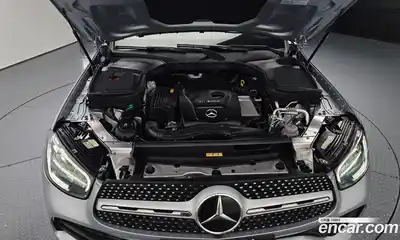 Mercedes-Benz GLC-Class 2022 2.0 гидро в Москве № 206640, миниатюра 6
