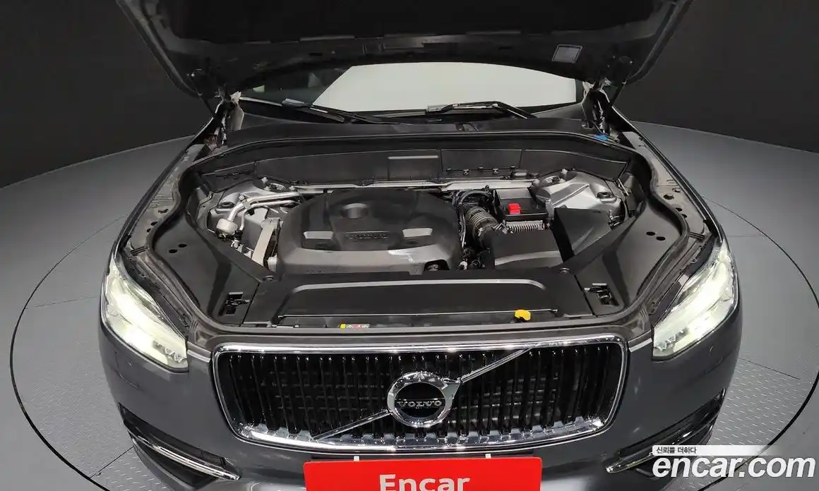 Volvo XC90 2018 2.0 гидро в Москве № 211269, фото 6