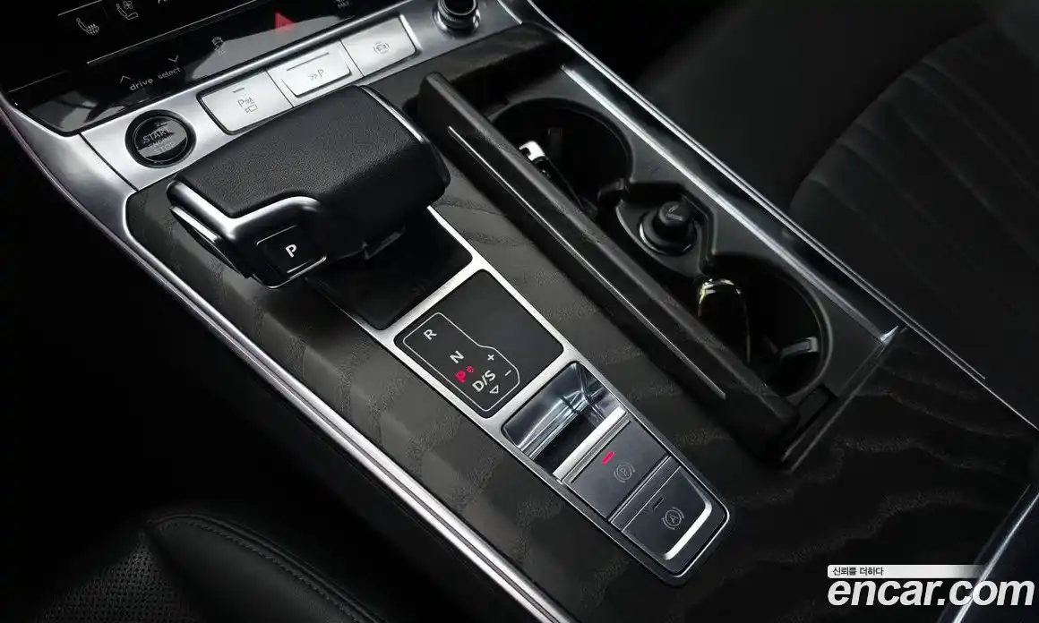 Audi A6 2023 2.0 гидро в Москве № 229756, фото 9