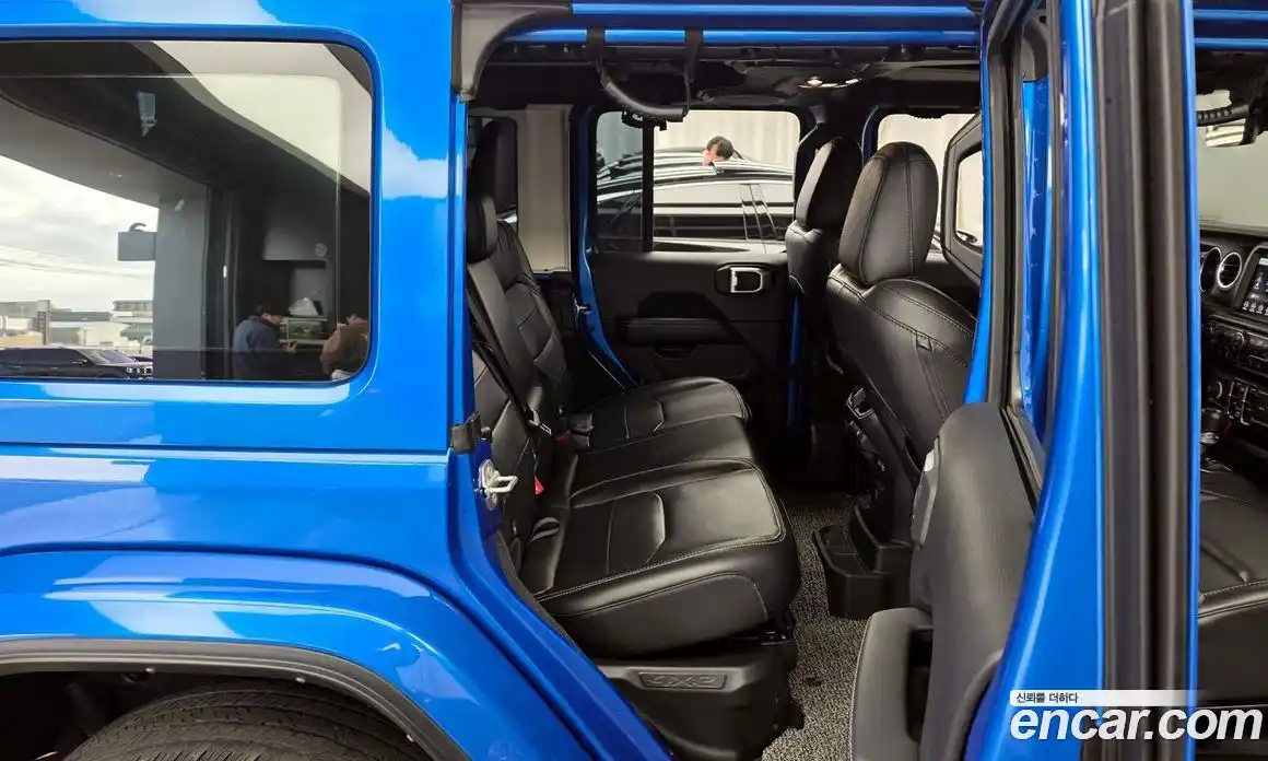 Jeep Wrangler 2022 2.0 гидро в Москве № 232300, фото 12