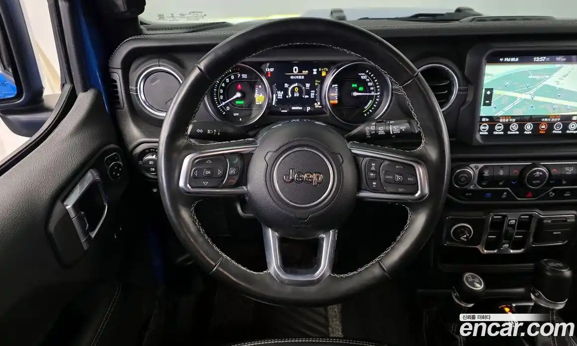 Jeep Wrangler 2022 2.0 гидро в Москве № 232300, фото 13
