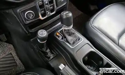 Jeep Wrangler 2022 2.0 гидро в Москве № 232300, миниатюра 9