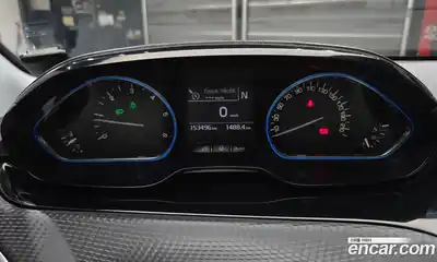 Peugeot 2008 2015 1.6 гидро в Москве, миниатюра 8