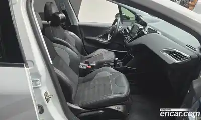 Peugeot 2008 2015 1.6 гидро в Москве, миниатюра 10