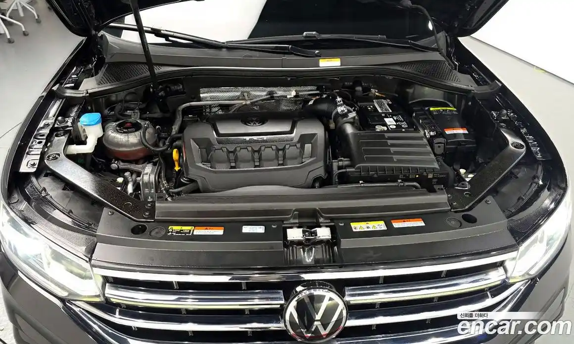 Volkswagen Tiguan 2023 2.0 гидро в Москве № 1350260, фото 6