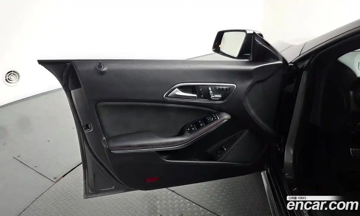 Mercedes-Benz CLA-Class 2017 2.0 гидро в Москве № 1545617, фото 13