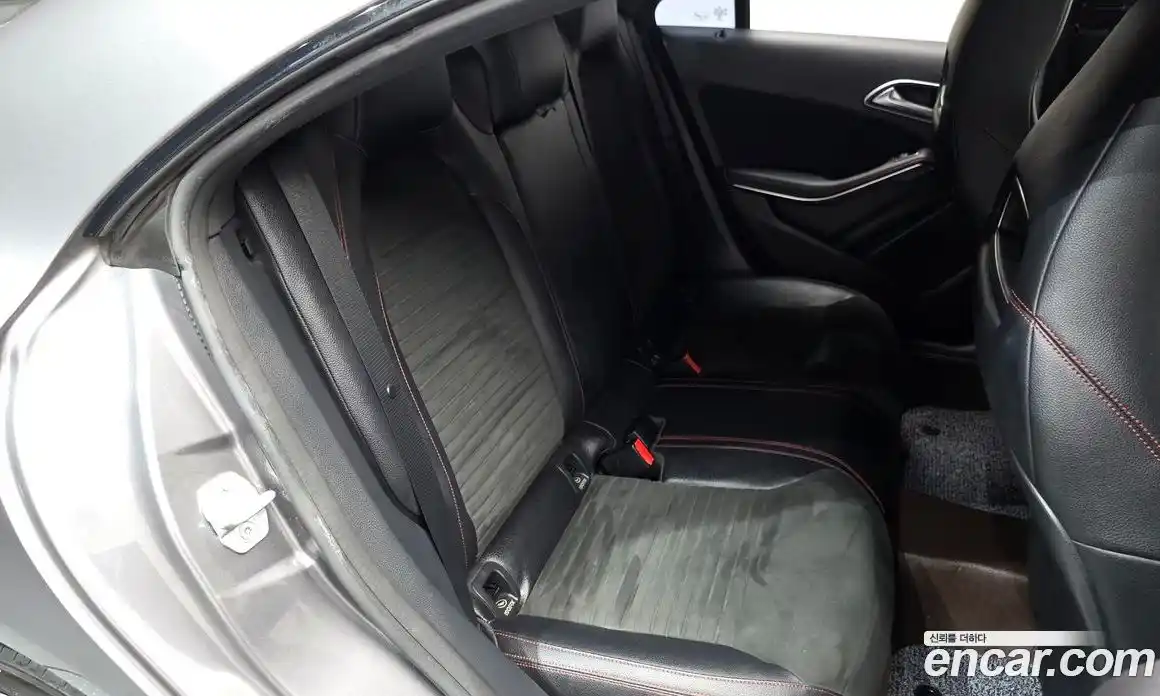 Mercedes-Benz CLA-Class 2017 2.0 гидро в Москве № 1545617, фото 17