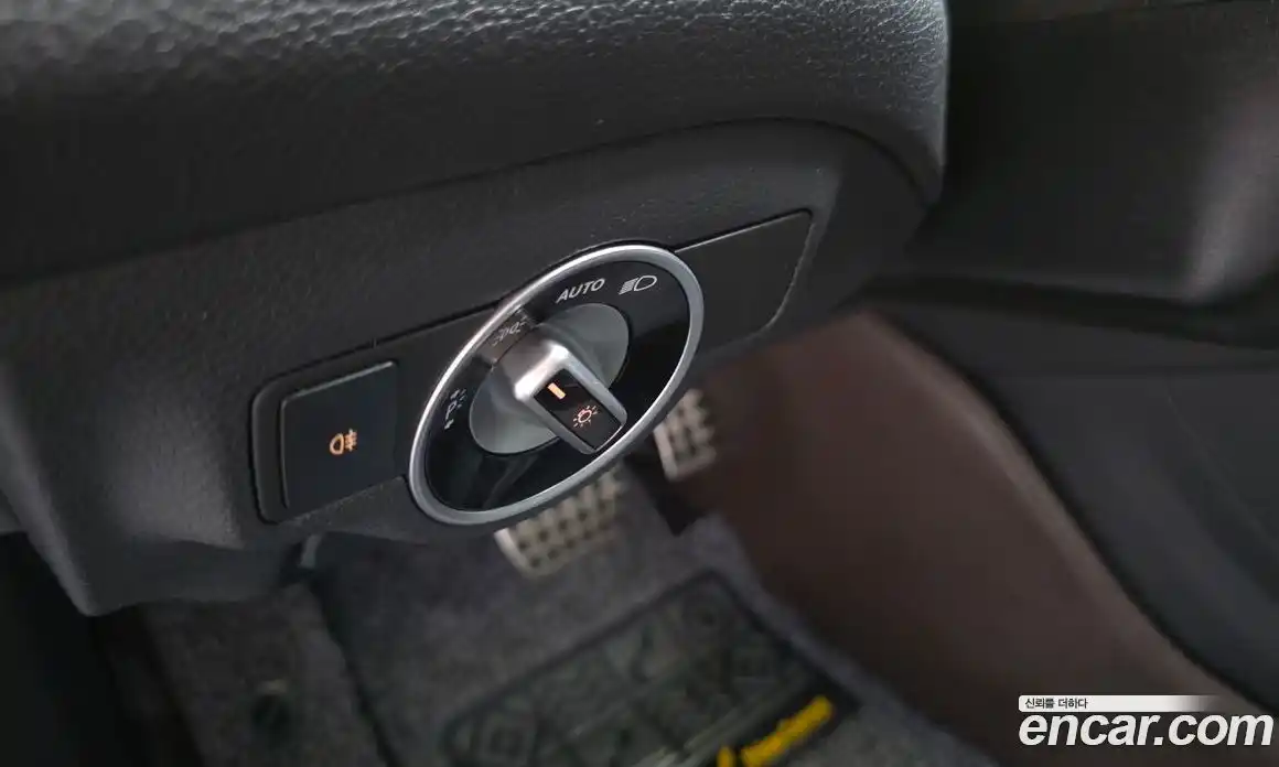 Mercedes-Benz CLA-Class 2017 2.0 гидро в Москве № 1545617, фото 24