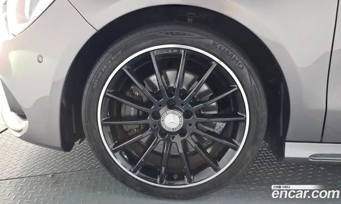 Mercedes-Benz CLA-Class 2017 2.0 гидро в Москве № 1545617, фото 4