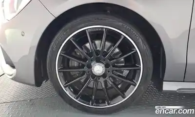 Mercedes-Benz CLA-Class 2017 2.0 гидро в Москве № 1545617, миниатюра 4