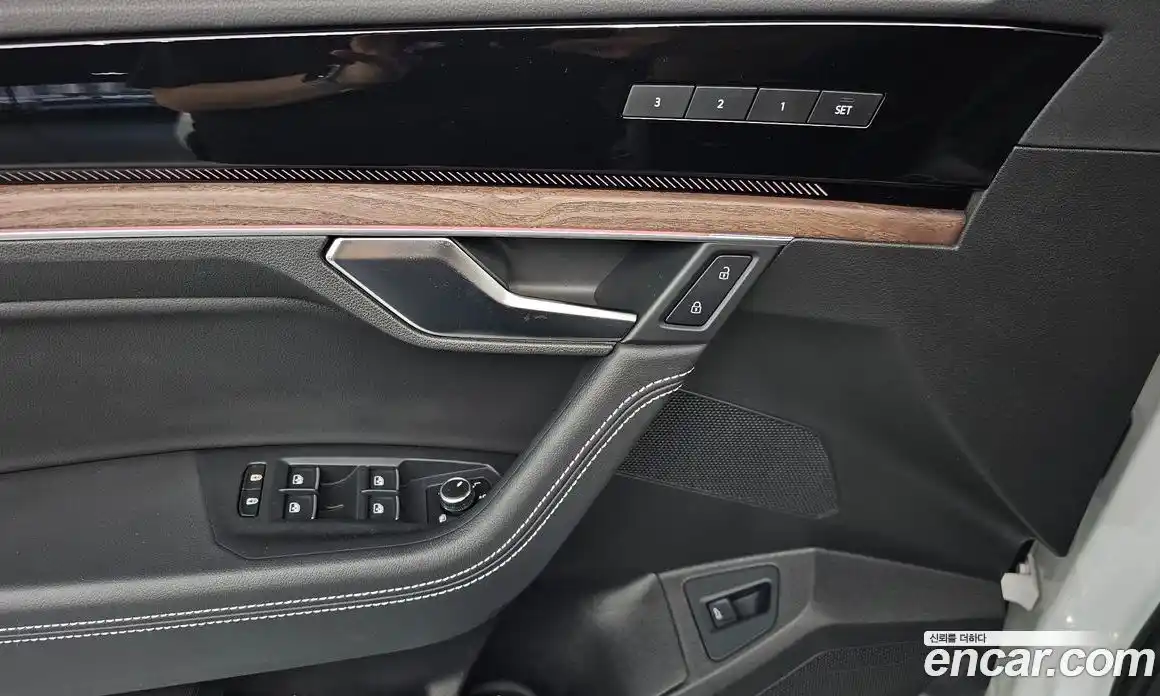 Volkswagen Touareg 2024 3.0 гидро в Москве № 1622970, фото 37