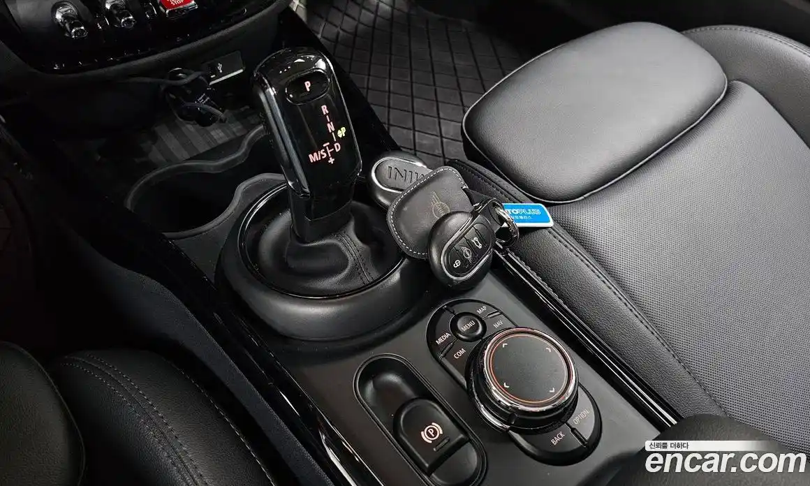 Mini Clubman 2019 2.0 гидро в Москве № 1764479, фото 11