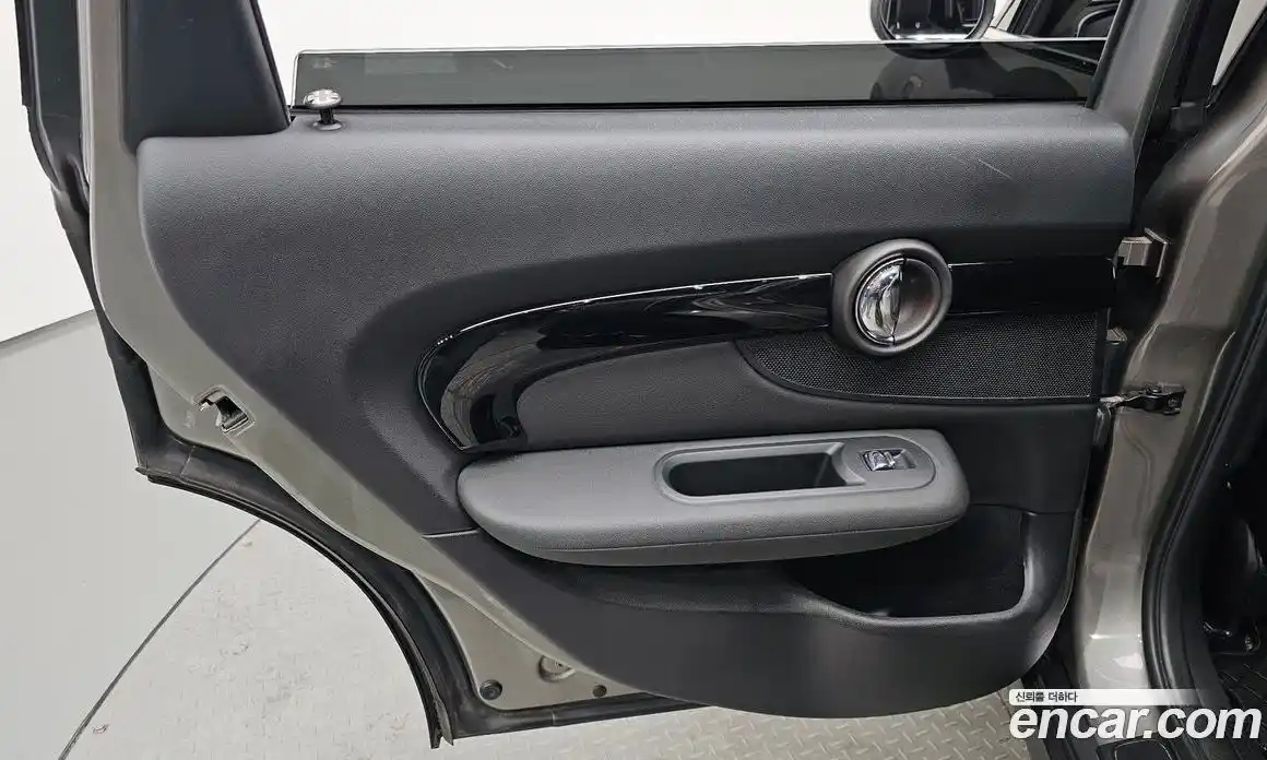 Mini Clubman 2019 2.0 гидро в Москве № 1764479, фото 14
