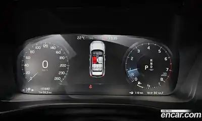 Volvo XC40 2019 2.0 гидро в Москве № 1836915, миниатюра 11