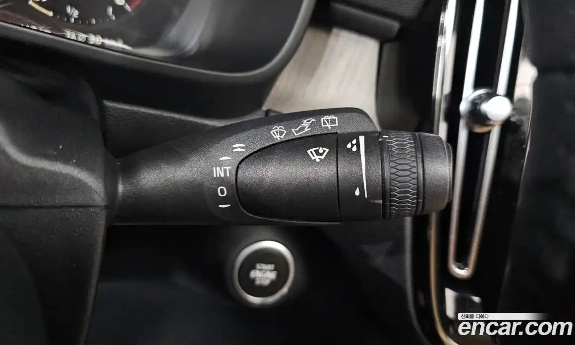 Volvo XC40 2019 2.0 гидро в Москве № 1836915, фото 23