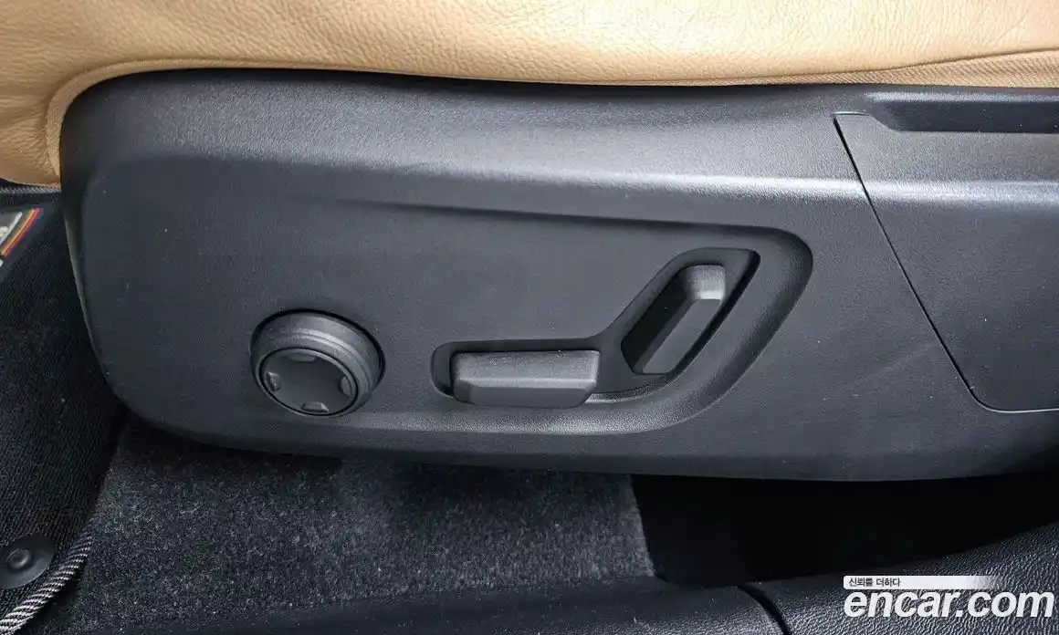 Volvo XC40 2019 2.0 гидро в Москве № 1836915, фото 31