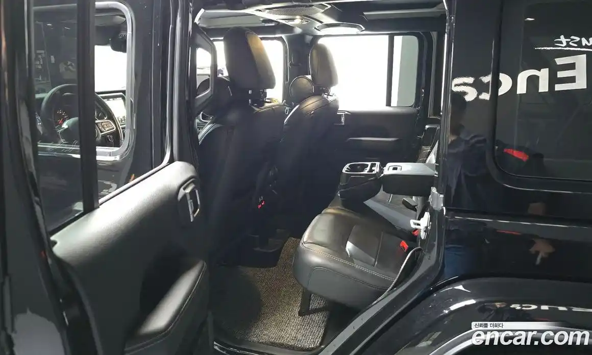 Jeep Wrangler 2019 2.0 гидро в Москве № 1838371, фото 17