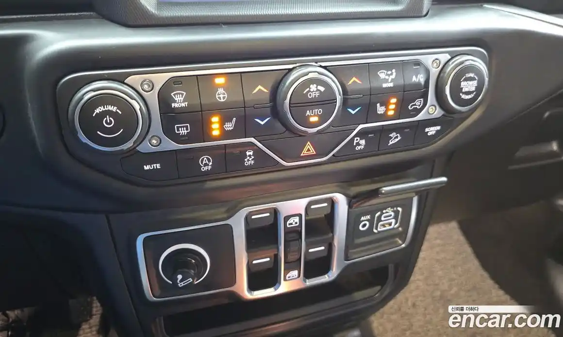 Jeep Wrangler 2019 2.0 гидро в Москве № 1838371, фото 22
