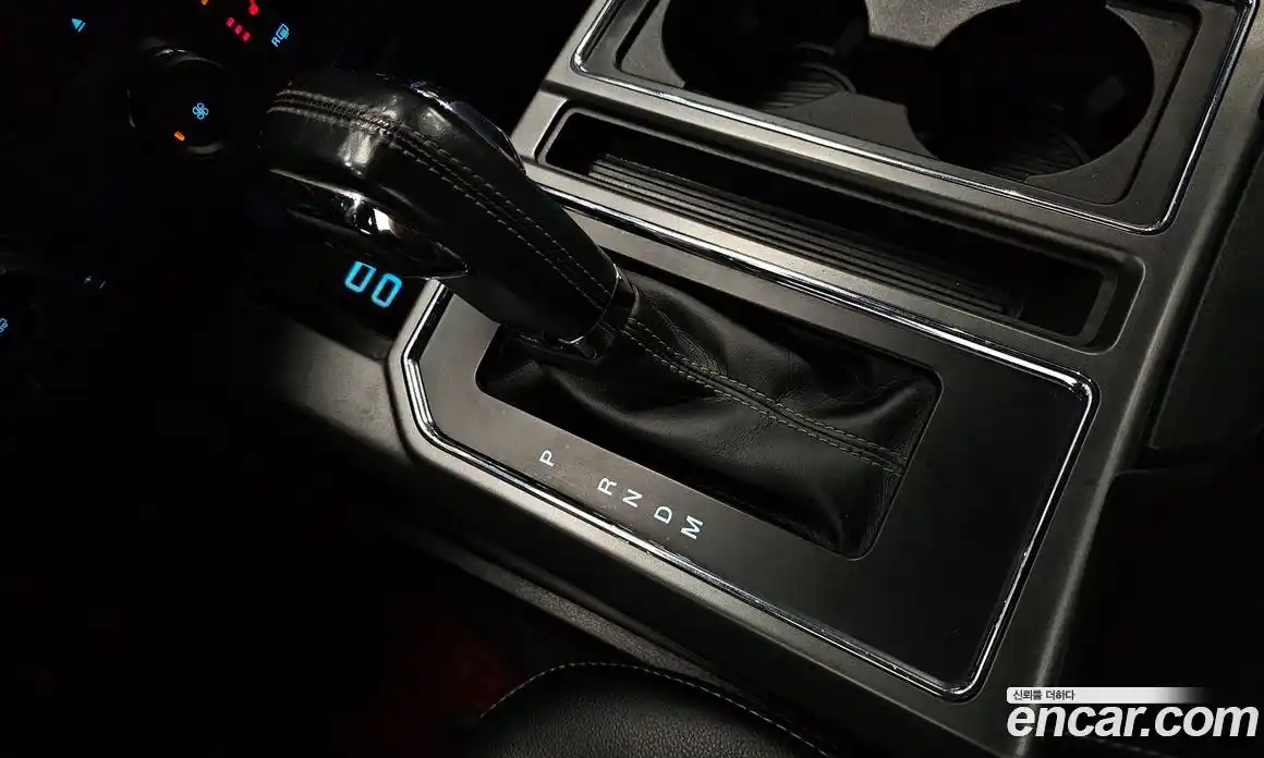 Ford F150 2018 5.0 гидро в Москве № 212104, фото 9