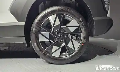 Hyundai Kona 2025 1.6 гидро в Москве № 1317518, миниатюра 7