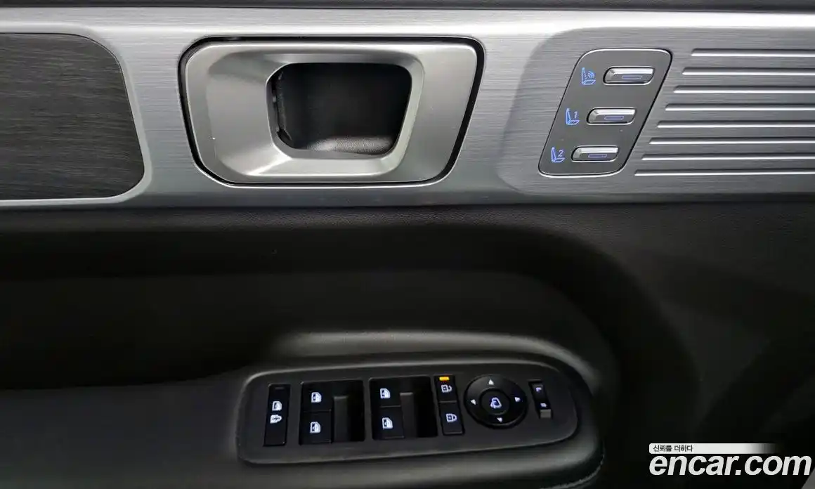 Hyundai Santa Fe 2024 1.6 гидро в Москве № 1417003, фото 31