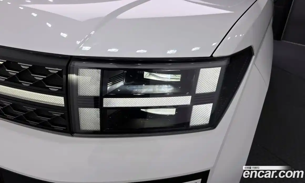Hyundai Santa Fe 2024 1.6 гидро в Москве № 1417003, фото 8