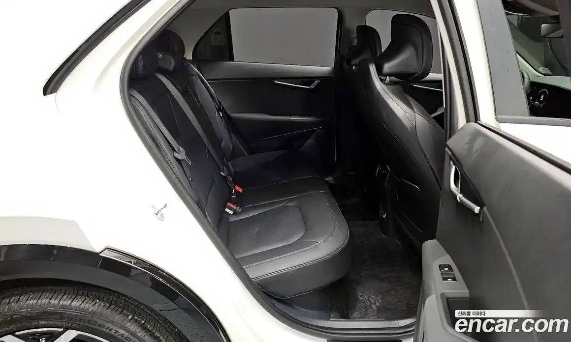 Kia Niro 2025 1.6 гидро в Москве № 1417834, фото 16
