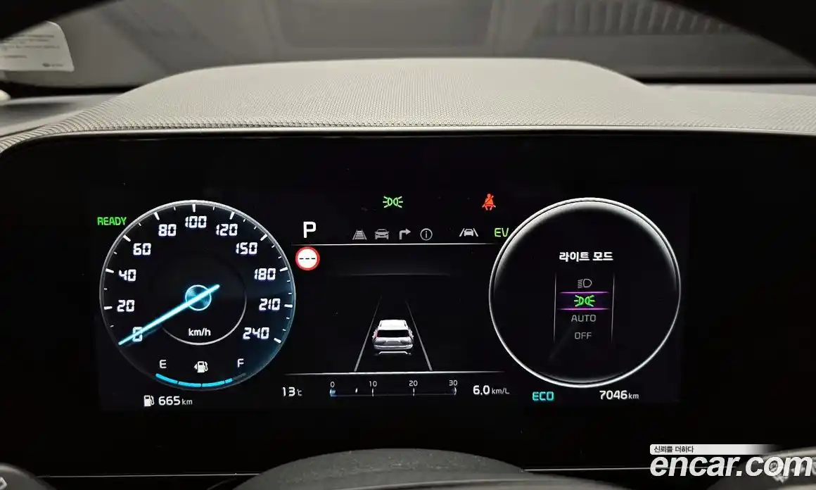 Kia Niro 2025 1.6 гидро в Москве № 1417834, фото 10