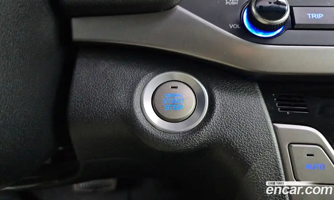 Hyundai Avante 2016 1.6 гидро в Москве № 1537263, фото 23
