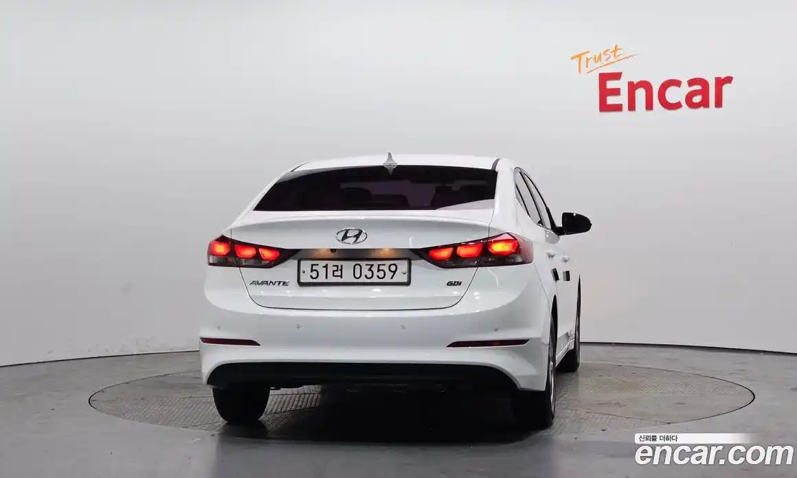 Hyundai Avante 2016 1.6 гидро в Москве № 1537263, фото 4
